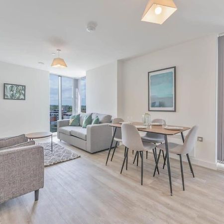 Stunning 2 Bed Apartment In Central Birmingham Buitenkant foto