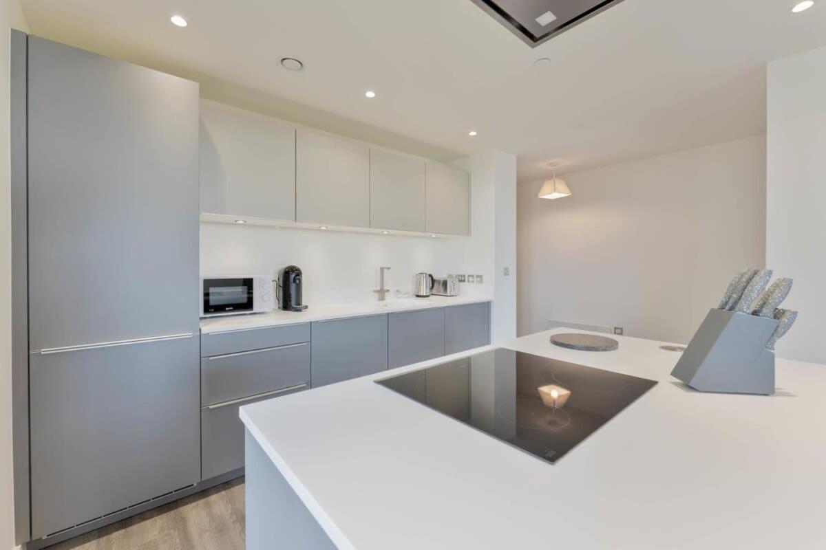 Stunning 2 Bed Apartment In Central Birmingham Buitenkant foto